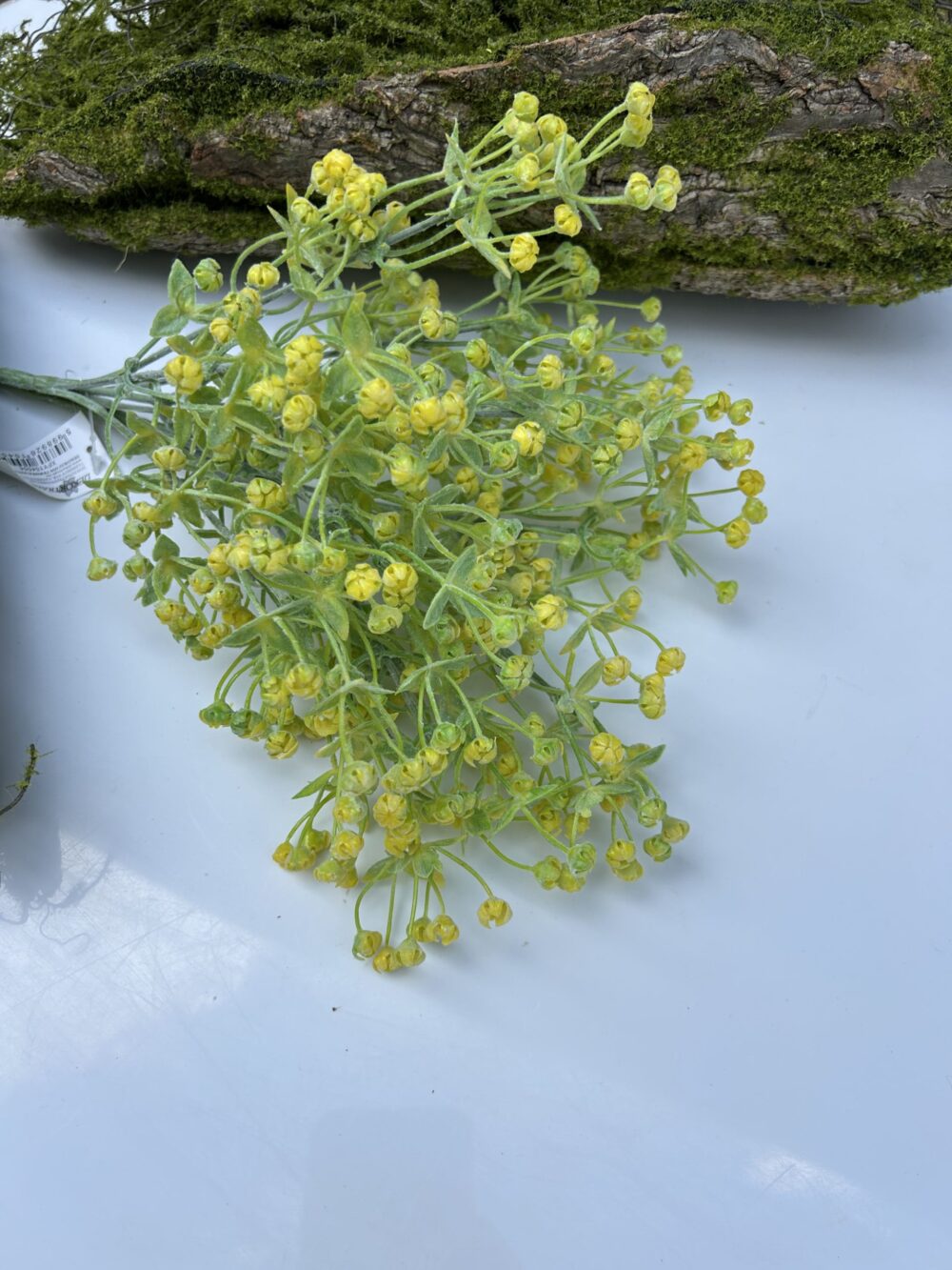 Квіткові букетики маленькі