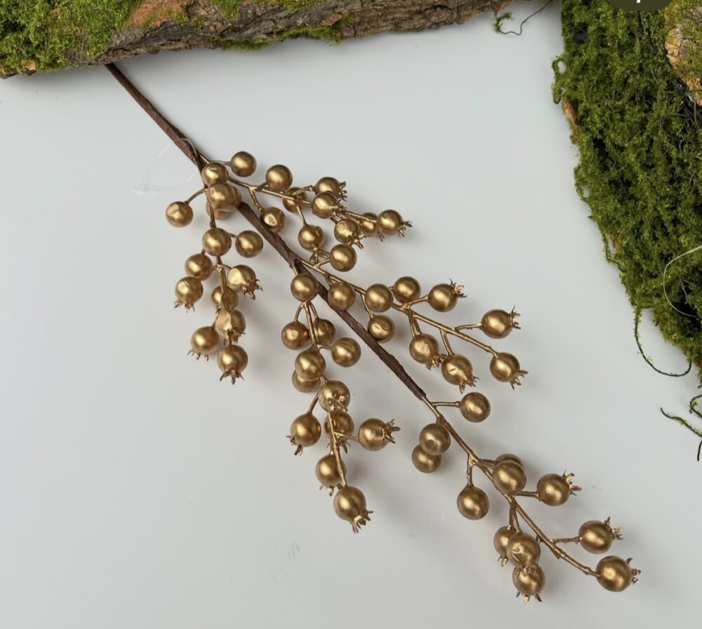 Калина золота