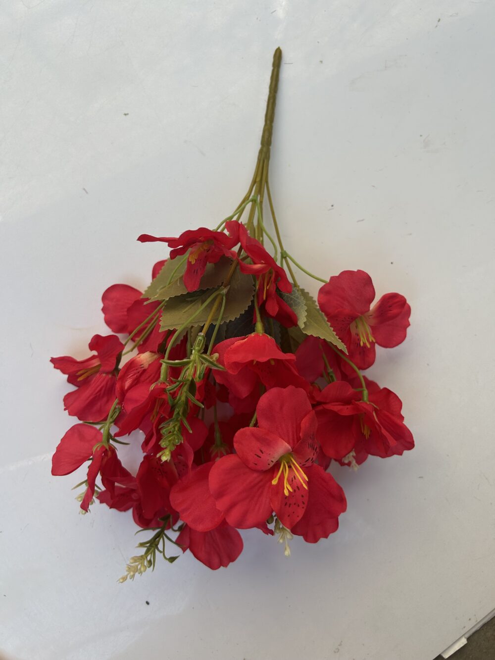 Букет альстромерії червоний