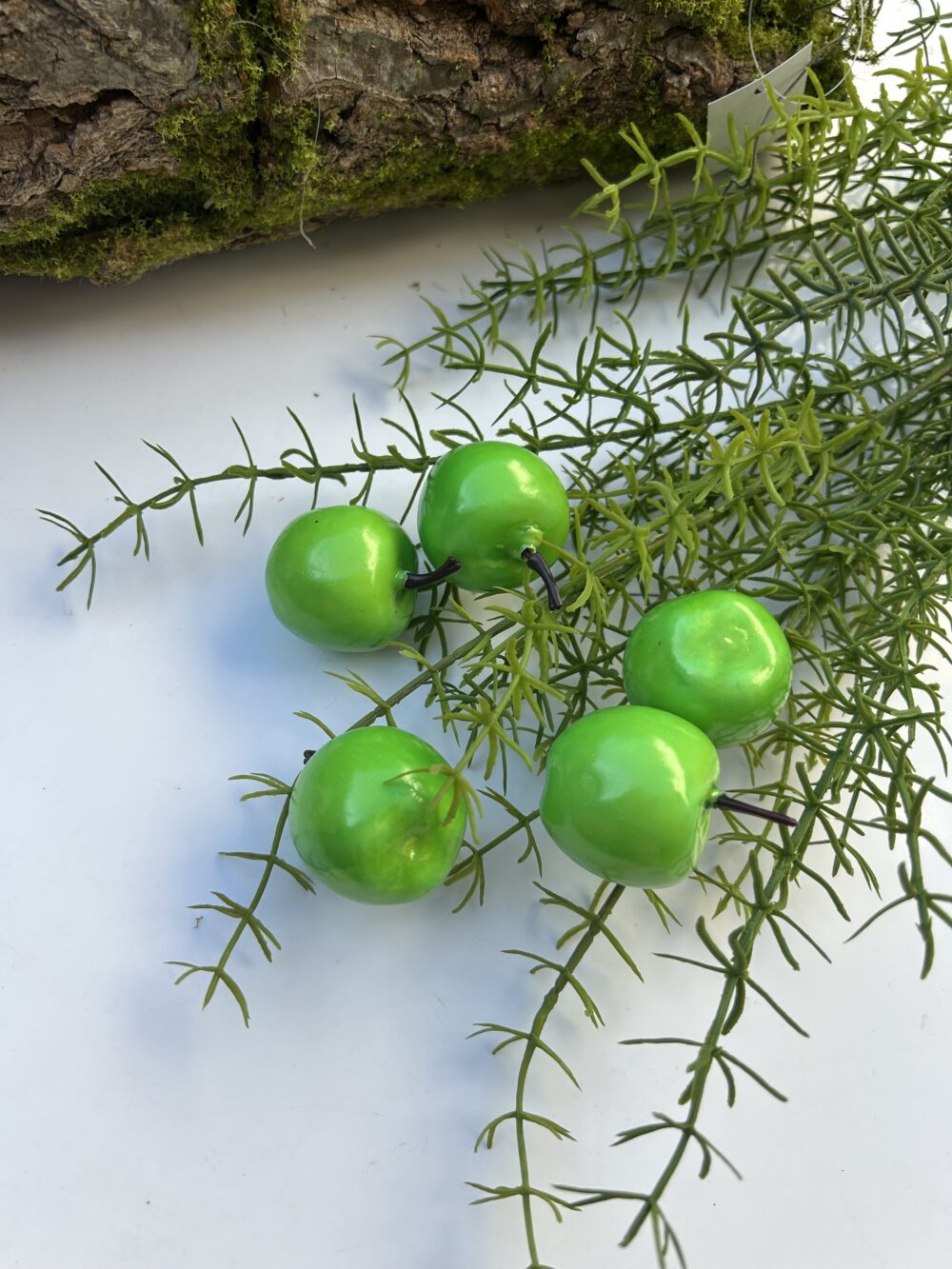 Яблуко зелене