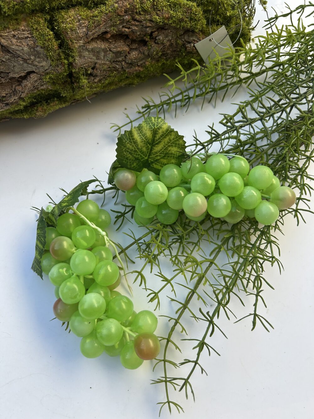 Виноград зелений