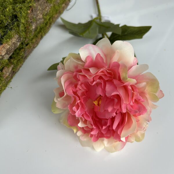 Штучний піон одиночний малина