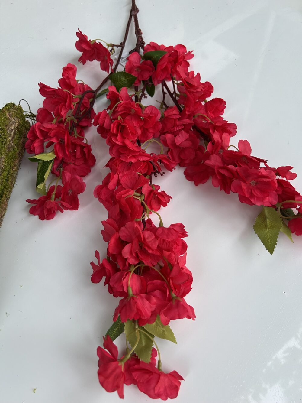 Штучна гілка вишні(сакура)червона