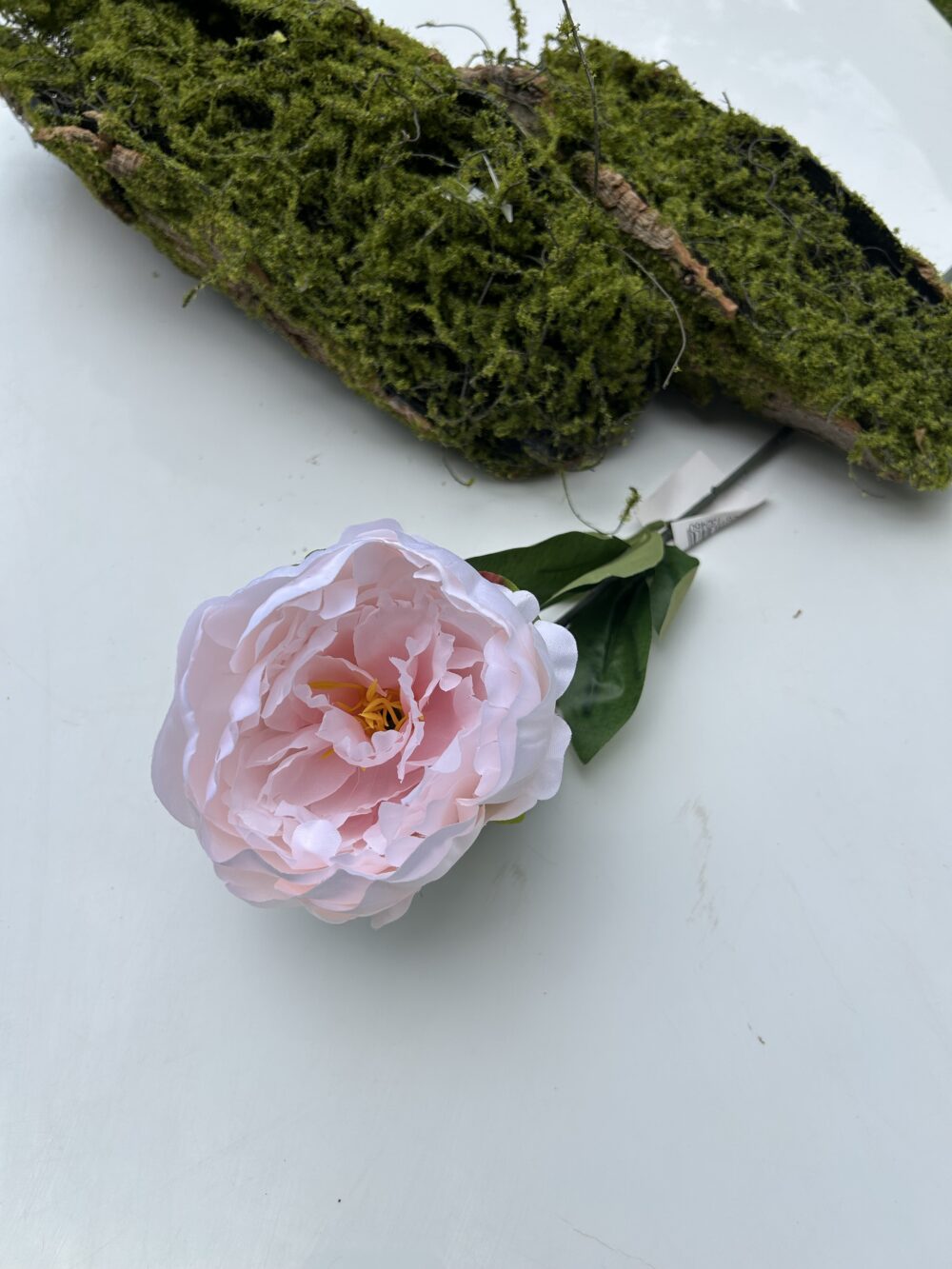 Піон штучний рожевий