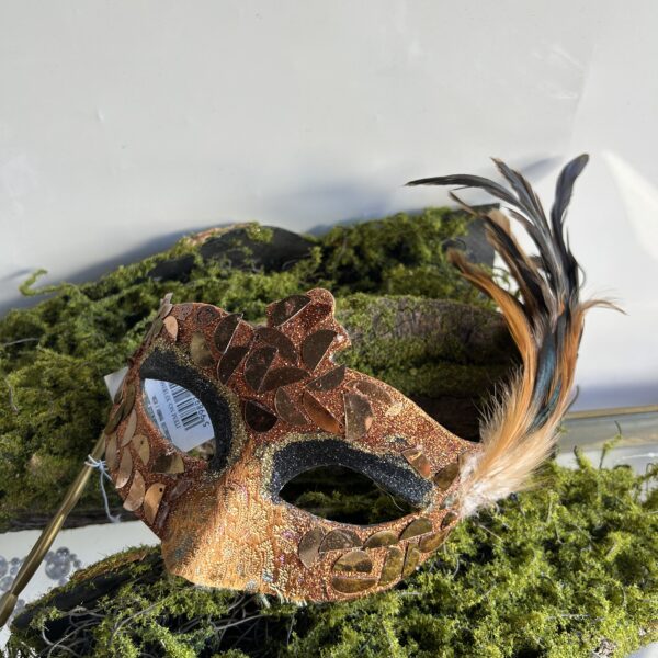 Карнавальна маска золота