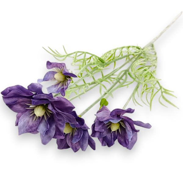 Гілка Сон-трави фіалкова