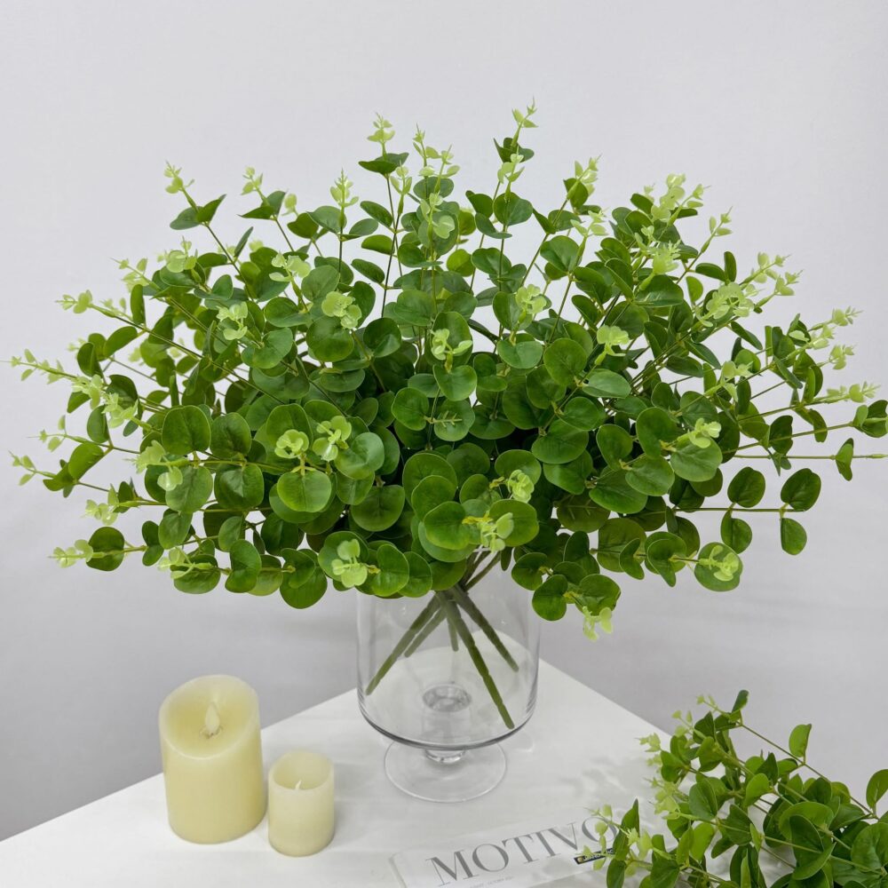 Гілка Штучного Евкаліпта