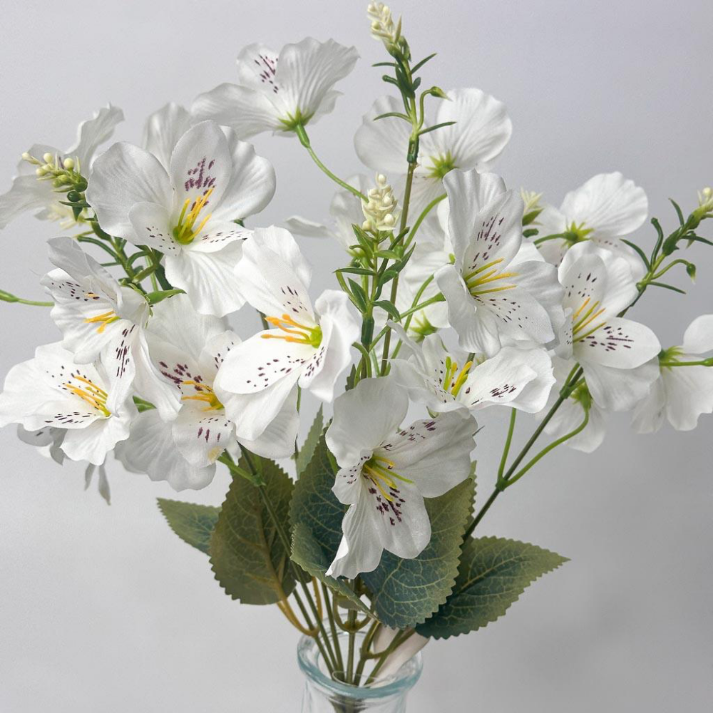 Букет Штучних альстромерій